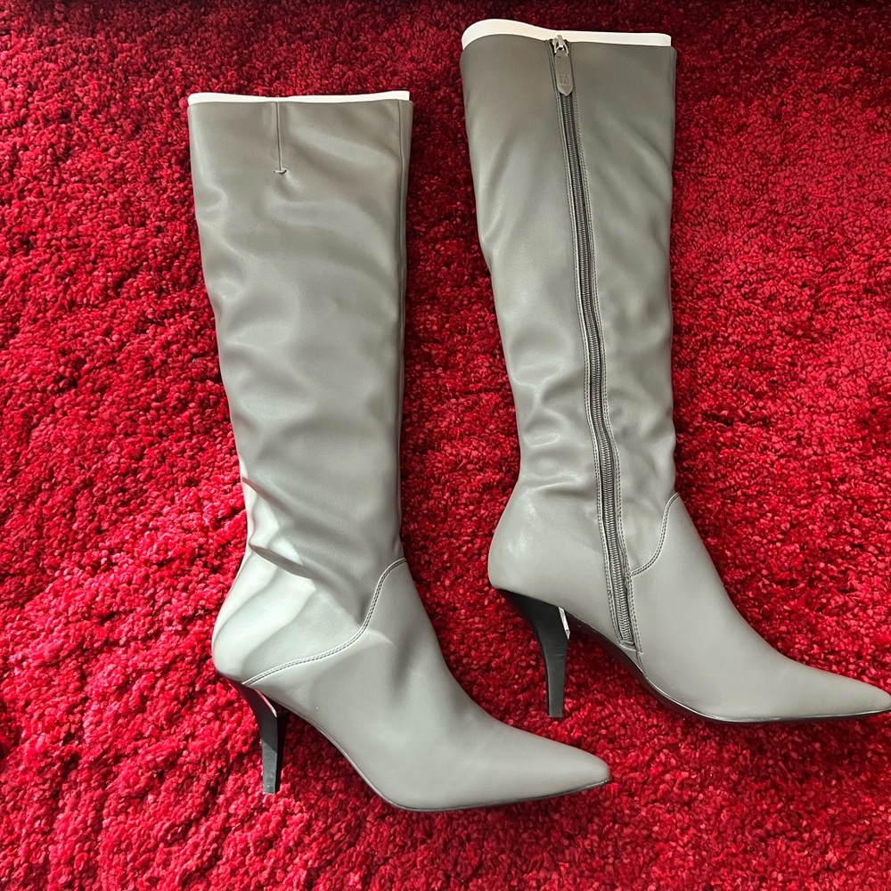 Franco Sarto Women’s Lyla Grey Pointed Toe Boots